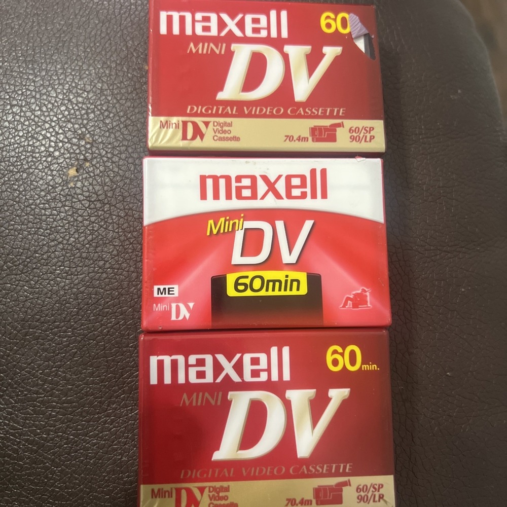 Maxell DV Mini Blank Digital Video Cassette Tapes (3) DVM60SE 60 Min NEW SEALED